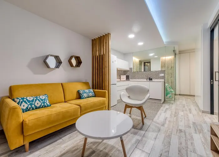 Adys Las Canteras Beach Apartment